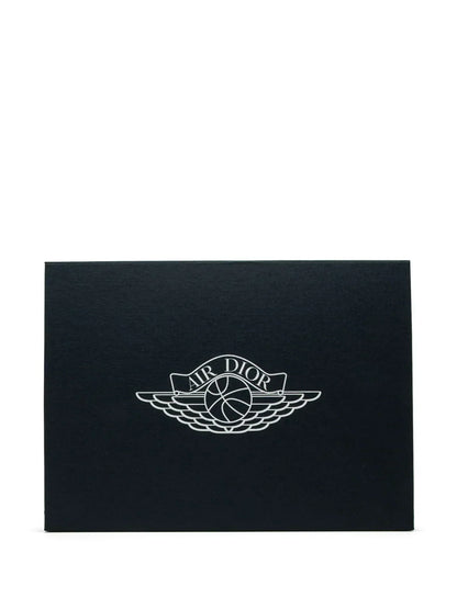 Nike Air Jordan 1 Retro x Dior High Sneakers